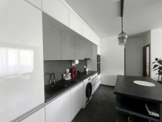 Eladó 74 m²-estársasházi lakás Gyömrő, Liget Lakópark: 94'900'000 Ft