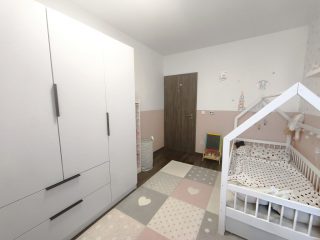 Eladó 74 m²-estársasházi lakás Gyömrő, Liget Lakópark: 94'900'000 Ft