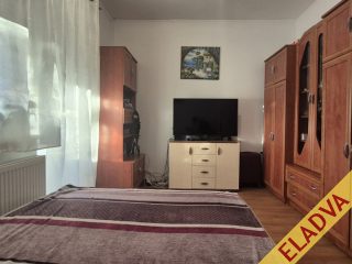 Eladó 74 m²-estársasházi lakás Gyömrő, Mendei út környéki utca: 74'900'000 Ft