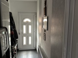 Eladó 278 m²-escsaládi ház Gyömrő, Városközpont: 189'000'000 Ft