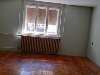 Eladó 137 m²-escsaládi ház Gyöngyös, Tűz utca: 35'900'000 Ft