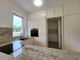 Eladó 147 m²-escsaládi ház Gyúró, Gyúró: 169'900'000 Ft