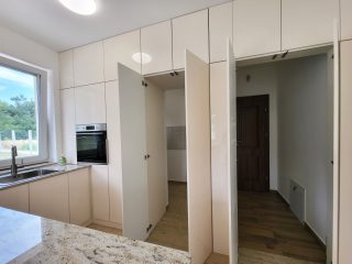 Eladó 147 m²-escsaládi ház Gyúró, Gyúró: 169'900'000 Ft