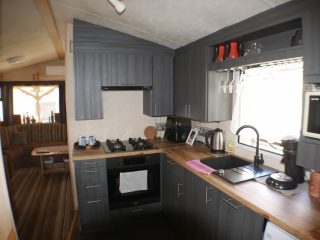 Eladó 117 m²-escsaládi ház Halásztelek, Dózsa utca: 87'750'000 Ft