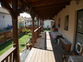 Eladó 117 m²-escsaládi ház Halásztelek, Dózsa utca: 87'750'000 Ft