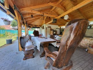 Eladó 230 m²-escsaládi ház Halásztelek, Halásztelek: 164'900'000 Ft