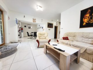 Eladó 230 m²-escsaládi ház Halásztelek, Halásztelek: 164'900'000 Ft