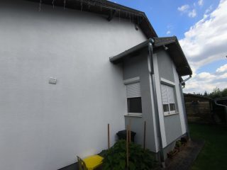 Eladó 88 m²-escsaládi ház Halásztelek, Központ közeli: 148'000'000 Ft