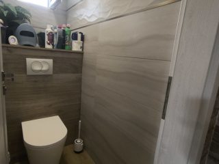Eladó 88 m²-escsaládi ház Halásztelek, Központ közeli: 148'000'000 Ft