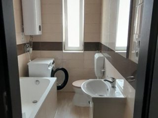 Kiadó 30 m²-estársasházi lakás Hatvan, Csaba utca: 140'000 Ft