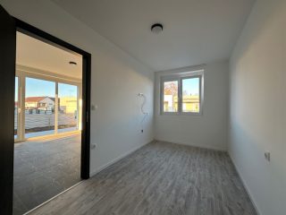 Eladó 37 m²-estársasházi lakás Hatvan, Géza fejedelem utca: 43'500'000 Ft