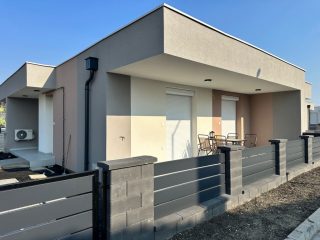 Eladó 46 m²-estársasházi lakás Hatvan, Géza fejedelem utca: 53'800'000 Ft