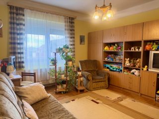 Eladó 100 m²-escsaládi ház Hatvan, Kishatvan utca: 75'000'000 Ft