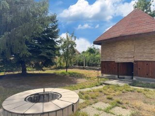 Eladó 100 m²-escsaládi ház Hatvan, Kishatvan utca: 75'000'000 Ft