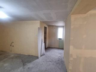 Eladó 70 m²-escsaládi ház Hatvan, Központhoz közeli utca: 27'000'000 Ft