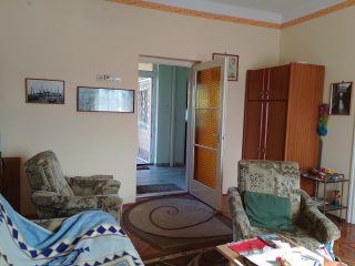 Eladó 108 m²-escsaládi ház Heves, Fő út mellet: 38'900'000 Ft