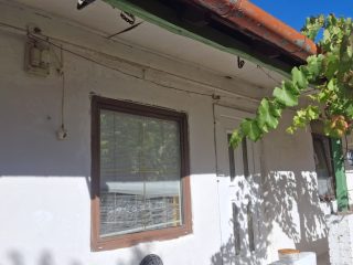 Eladó 85 m²-escsaládi ház Igal, Rendezett utca: 11'000'000 Ft