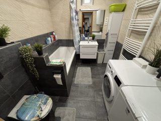 Eladó 86 m²-escsaládi ház Iklad, Deák Ferenc utca: 69'900'000 Ft