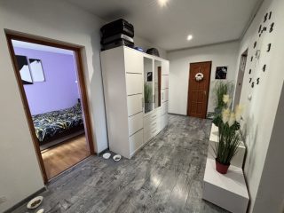 Eladó 86 m²-escsaládi ház Iklad, Deák Ferenc utca: 69'900'000 Ft