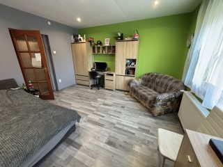 Eladó 86 m²-escsaládi ház Iklad, Deák Ferenc utca: 69'900'000 Ft