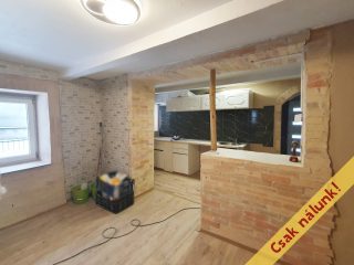 Eladó 48 m²-escsaládi ház Isaszeg, Penny Market közeli utca: 45'900'000 Ft