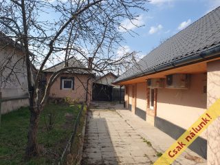 Eladó 48 m²-escsaládi ház Isaszeg, Penny Market közeli utca: 45'900'000 Ft