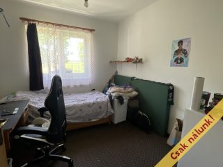 Eladó 92 m²-escsaládi ház Isztimér, Író nevek utca: 78'000'000 Ft