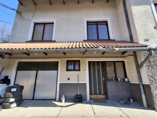 Eladó 240 m²-escsaládi ház Járdánháza, Izra út: 26'500'000 Ft