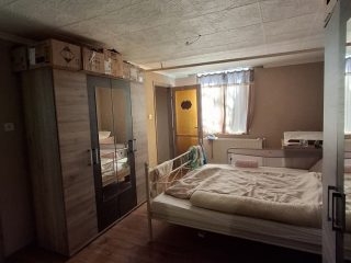 Eladó 240 m²-escsaládi ház Járdánháza, Izra út: 26'500'000 Ft