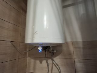 Eladó 240 m²-escsaládi ház Járdánháza, Izra út: 26'500'000 Ft