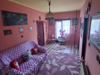 Eladó 150 m²-escsaládi ház Járdánháza, Kossuth Lajos utca: 12'500'000 Ft