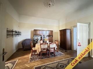 Eladó 120 m²-escsaládi ház Jászberény, Belvárosban: 47'800'000 Ft