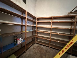 Eladó 120 m²-escsaládi ház Jászberény, Belvárosban: 47'800'000 Ft