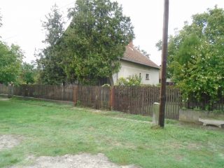 Eladó 88 m²-escsaládi ház Jászkarajenő, Széchenyi utca: 32'500'000 Ft