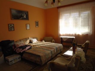 Eladó 87 m²-escsaládi ház Jászkarajenő, Széchenyi utca: 21'000'000 Ft