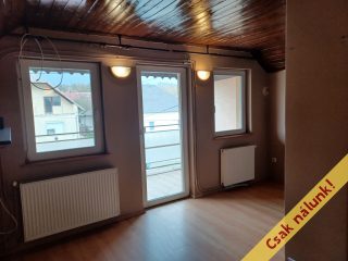 Eladó 100 m²-escsaládi ház Kajászó, Rákóczi utca: 102'500'000 Ft