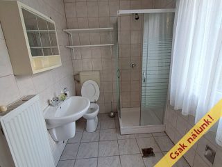 Eladó 88 m²-estársasházi lakás Kaposvár, központban: 45'000'000 Ft