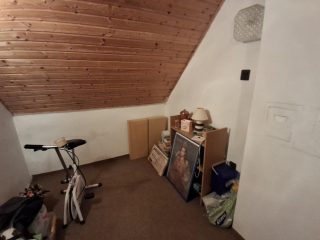 Eladó 115 m²-escsaládi ház Karád, Déli részén: 37'900'000 Ft