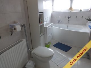Eladó 177 m²-essorház Kecskemét, Mérleg utca: 114'000'000 Ft