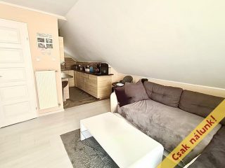 Eladó 131 m²-escsaládi ház Kerepes, Hold utca: 119'900'000 Ft