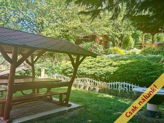 Eladó 131 m²-escsaládi ház Kerepes, Hold utca: 119'900'000 Ft