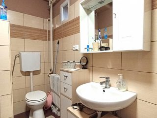 Eladó 71 m²-escsaládi ház Kerepes, Városközponthoz közeli utca: 79'900'000 Ft