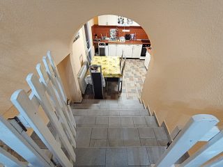 Eladó 71 m²-escsaládi ház Kerepes, Városközponthoz közeli utca: 79'900'000 Ft