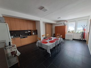 Eladó 10000 m²-esmezőgazdasági ingatlan Kiskunlacháza, 51 út melleti telep: 199'000'000 Ft