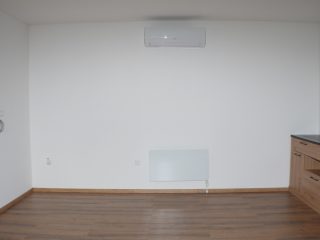 Eladó 72 m²-escsaládi ház Kiskunlacháza, Duna-part közeli utca: 105'000'000 Ft