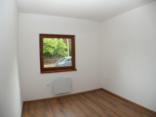 Eladó 72 m²-escsaládi ház Kiskunlacháza, Duna-part közeli utca: 105'000'000 Ft