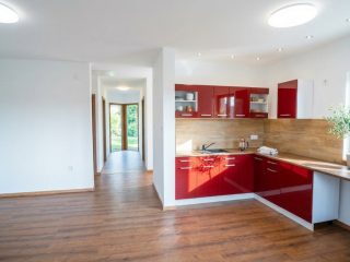Eladó 72 m²-escsaládi ház Kiskunlacháza, Tündér utca: 89'990'000 Ft