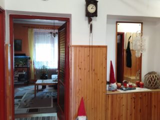 Eladó 140 m²-escsaládi ház Kistarcsa, Aulich Lajos utca környéke: 109'900'000 Ft