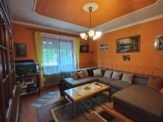 Eladó 140 m²-escsaládi ház Kistarcsa, Aulich Lajos utca környéke: 109'900'000 Ft