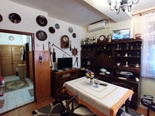 Eladó 140 m²-escsaládi ház Kistarcsa, Aulich Lajos utca környéke: 109'900'000 Ft